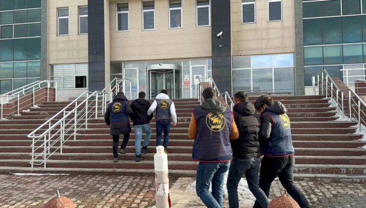 Kars’ta FETÖ üyesi 3 kişi yakalandı