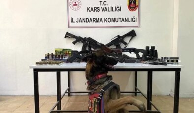 Kars’ta Silah Kaçakçılarına Operasyon: Çok Sayıda Silah ve Mühimmat Ele Geçirildi